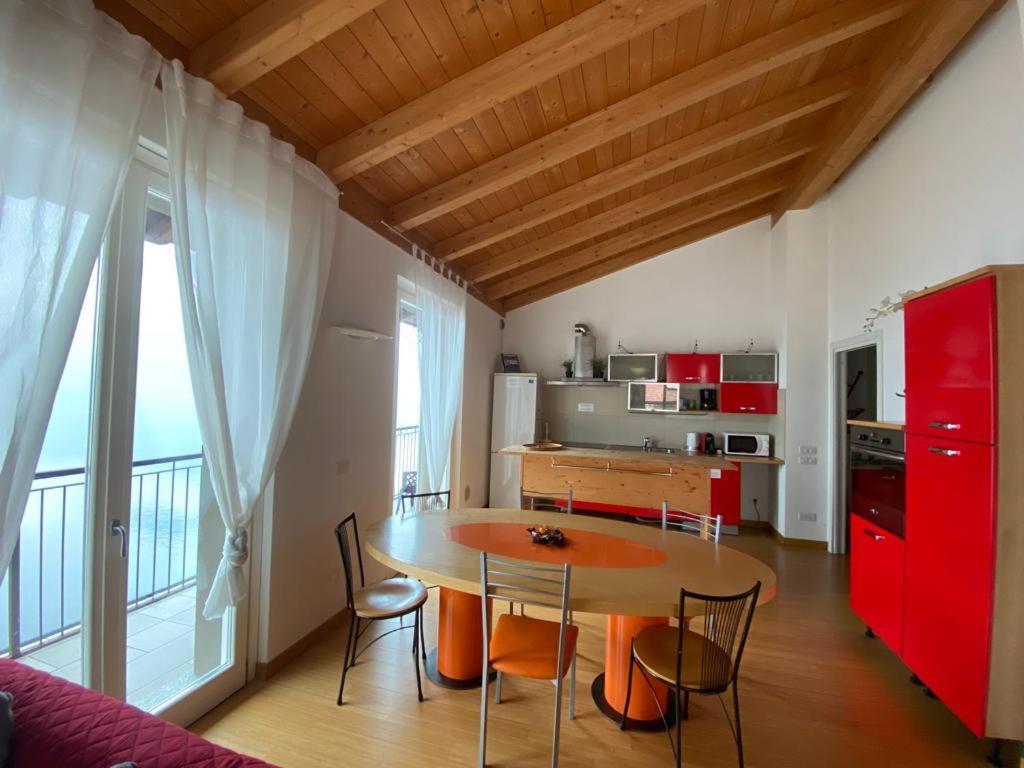 Luxury Penthouse With Big Terrace Argegno Exterior foto