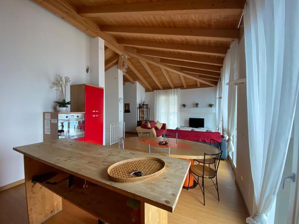 Luxury Penthouse With Big Terrace Argegno Exterior foto